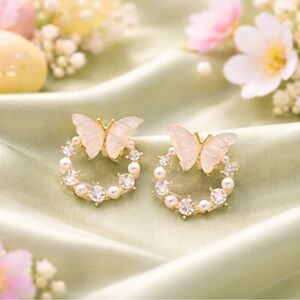 Butterfly Pearl Earrings